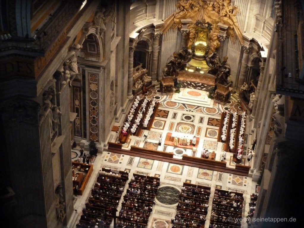 Petersdom innen