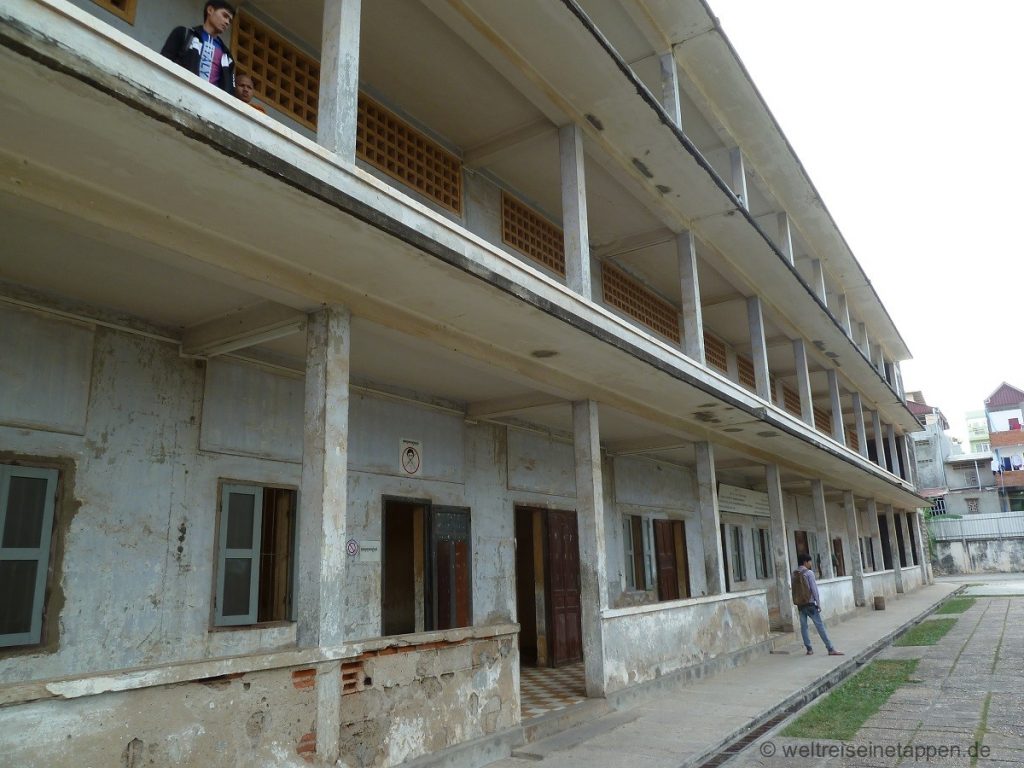 Tuol Sleng Gefängnis S21 in Kambodscha Phnom PenhHauptgebäude