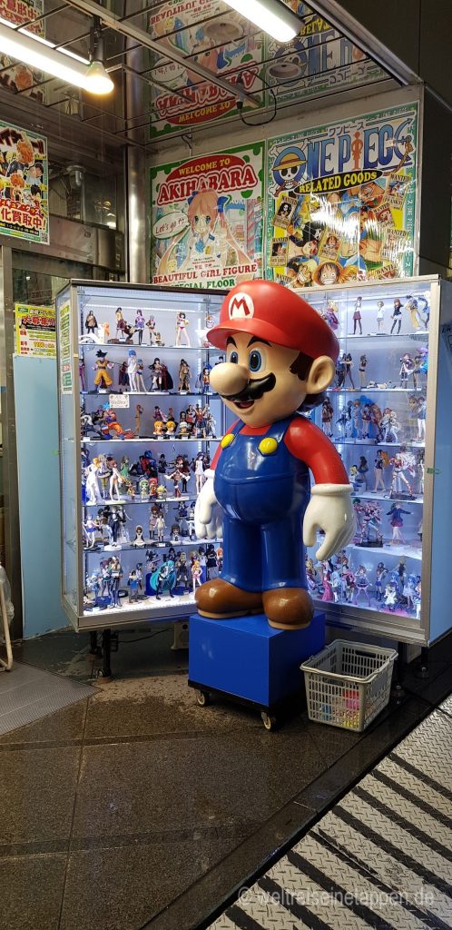 Super Mario Akihabara