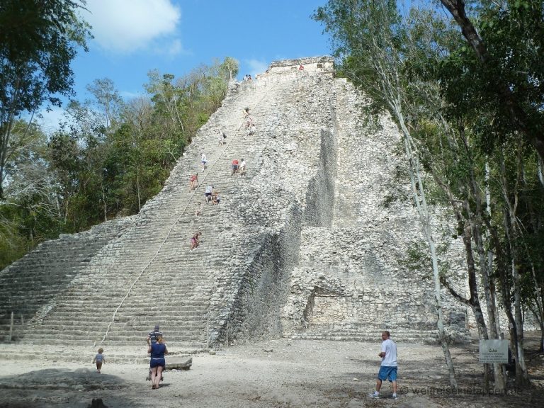 Maya Pyramiden Cobá Mexiko