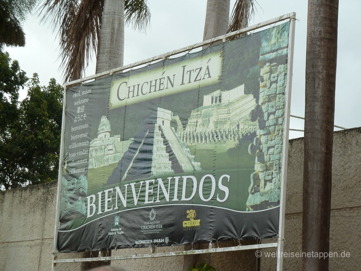 Eingang Chichen Itza Mexico
